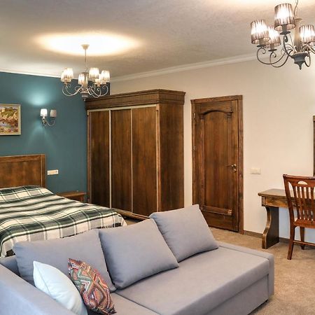 Iris Hotel Bukovel Esterno foto