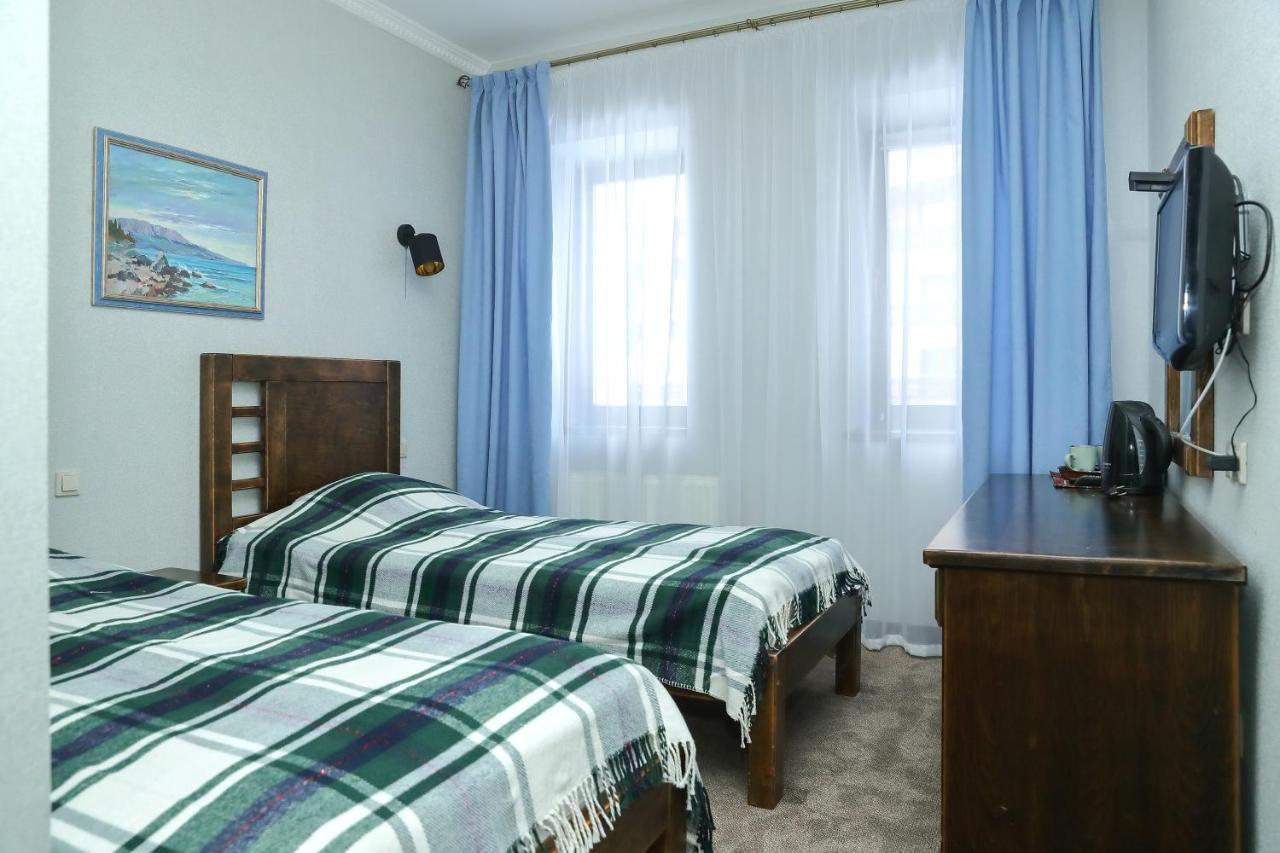 Iris Hotel Bukovel Esterno foto