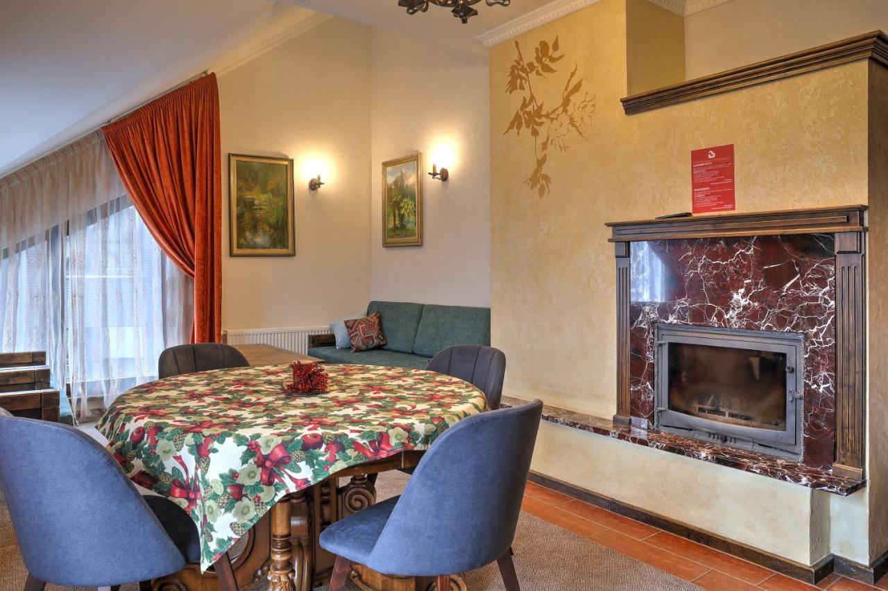 Iris Hotel Bukovel Esterno foto